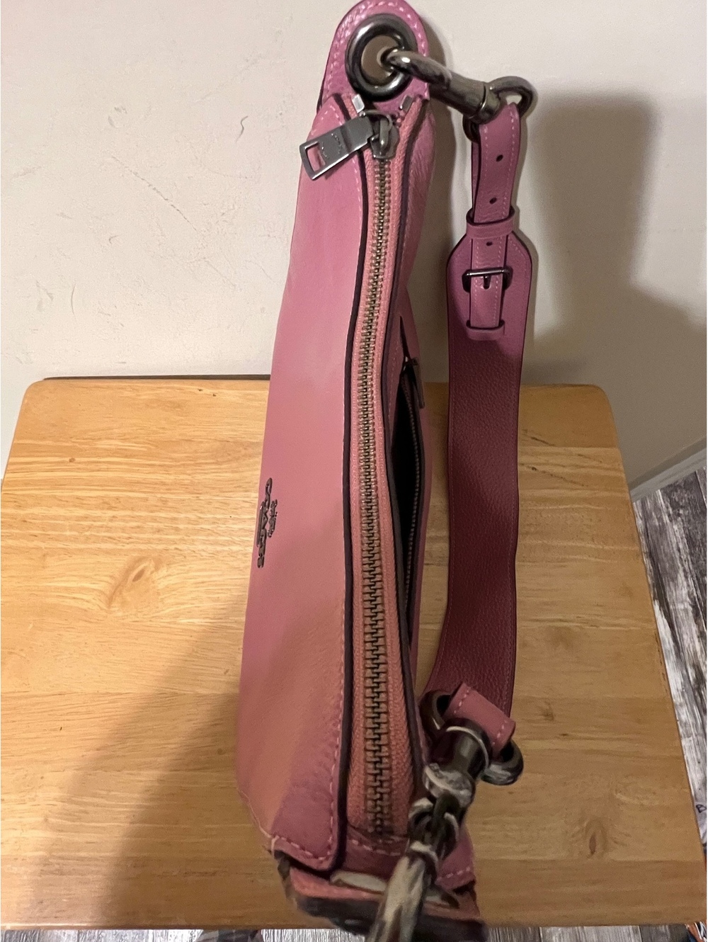 Coach PreOwned Leather Shouler Bag - Picture 7 of 8